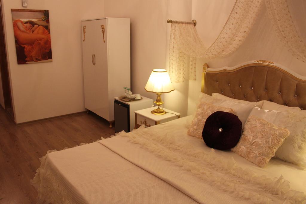 Huri & Nuri Hotel (Adults Only) Фоча Екстериор снимка