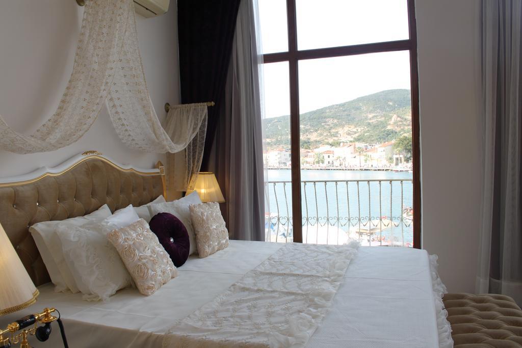 Huri & Nuri Hotel (Adults Only) Фоча Екстериор снимка