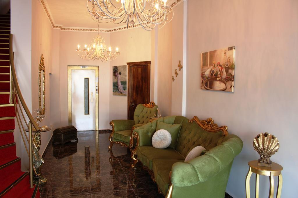 Huri & Nuri Hotel (Adults Only) Фоча Екстериор снимка