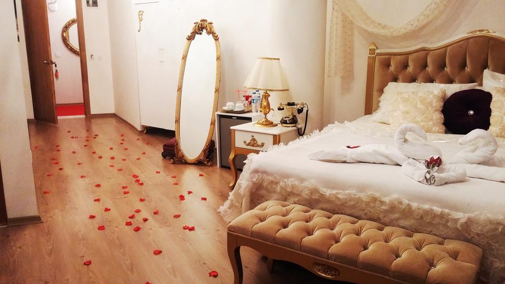 Huri & Nuri Hotel (Adults Only) Фоча Екстериор снимка