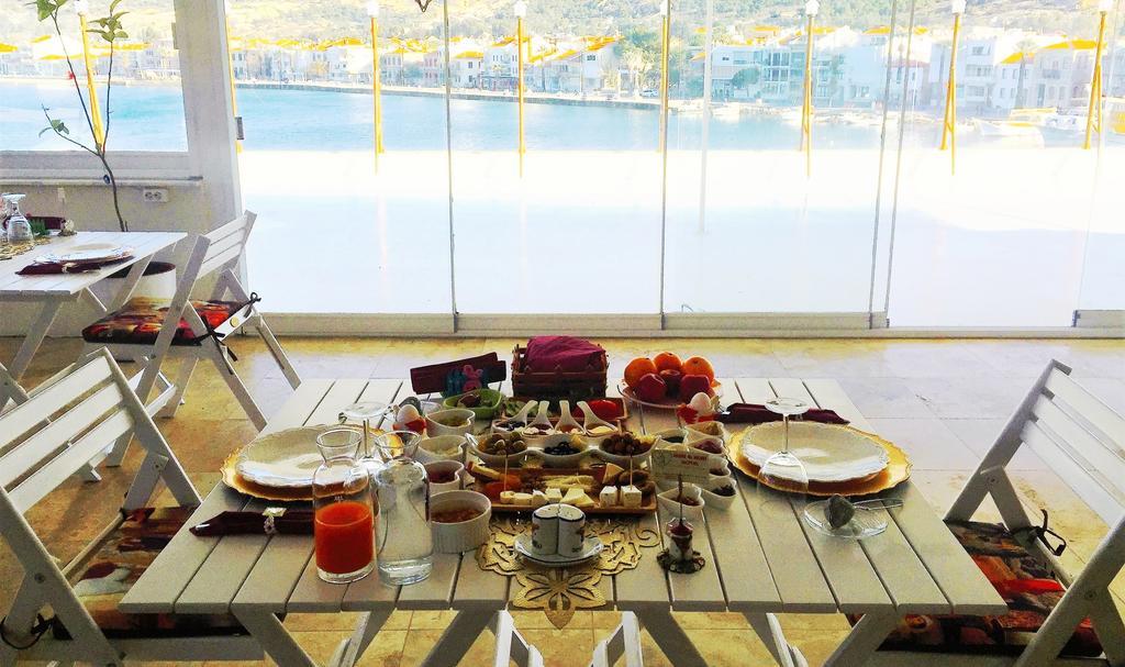 Huri & Nuri Hotel (Adults Only) Фоча Екстериор снимка
