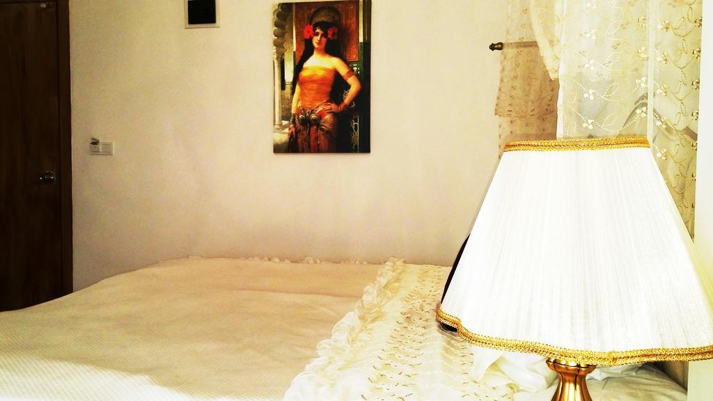 Huri & Nuri Hotel (Adults Only) Фоча Екстериор снимка