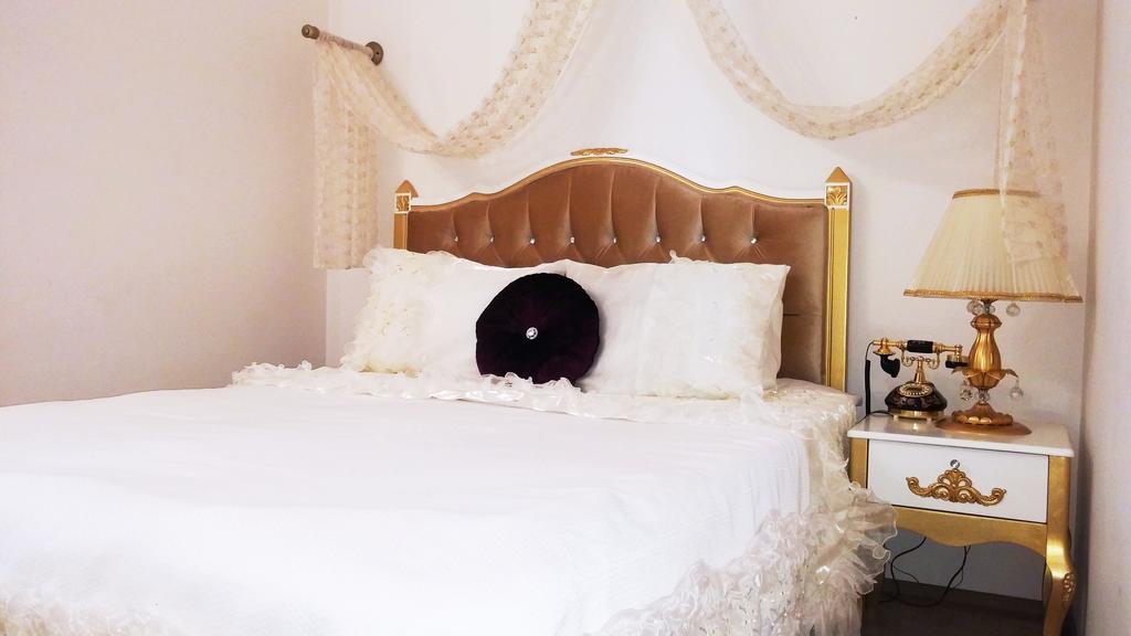 Huri & Nuri Hotel (Adults Only) Фоча Екстериор снимка